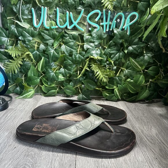 OLUKAIKohana Kai Flip Flop Sandals Etched Leather Sea Turtle Men’ Sz 11 EU 44